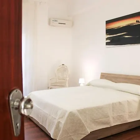 Mavi House *